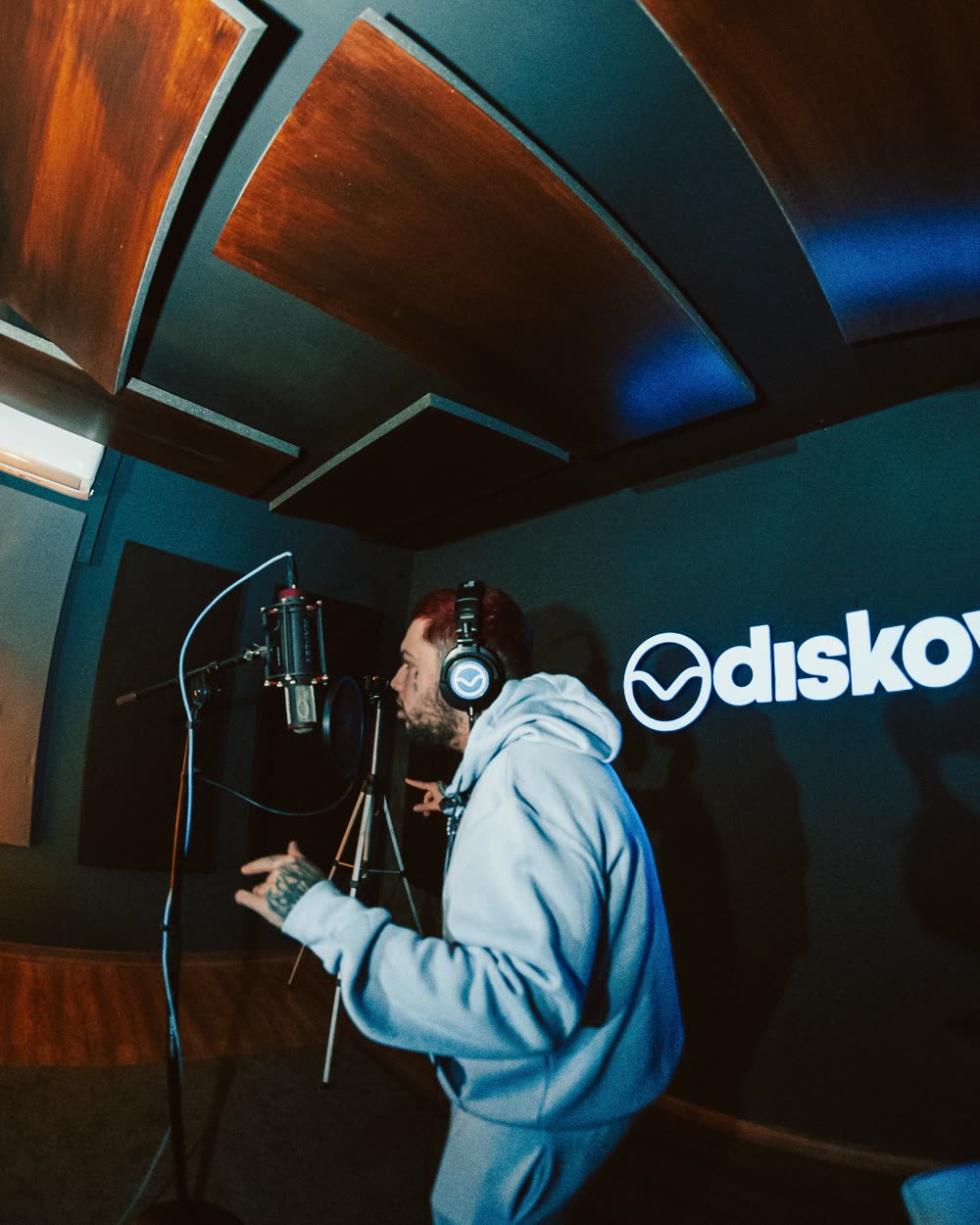 Moonkey grabando en cabina